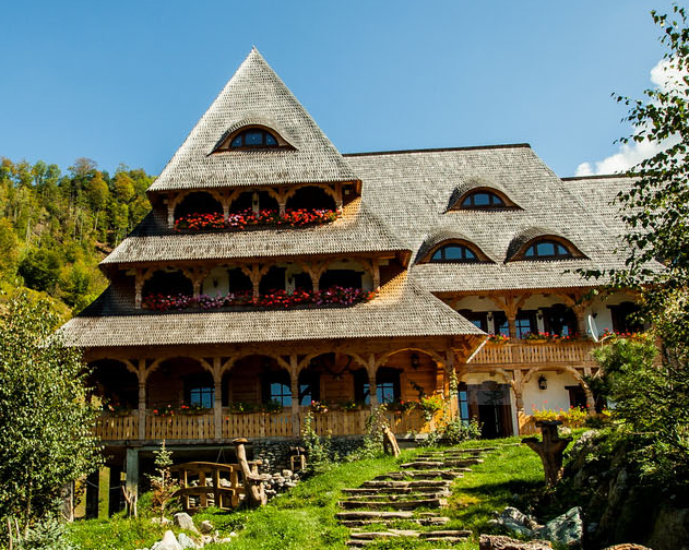 Conacul Drahneilor - Ruscova, Maramures