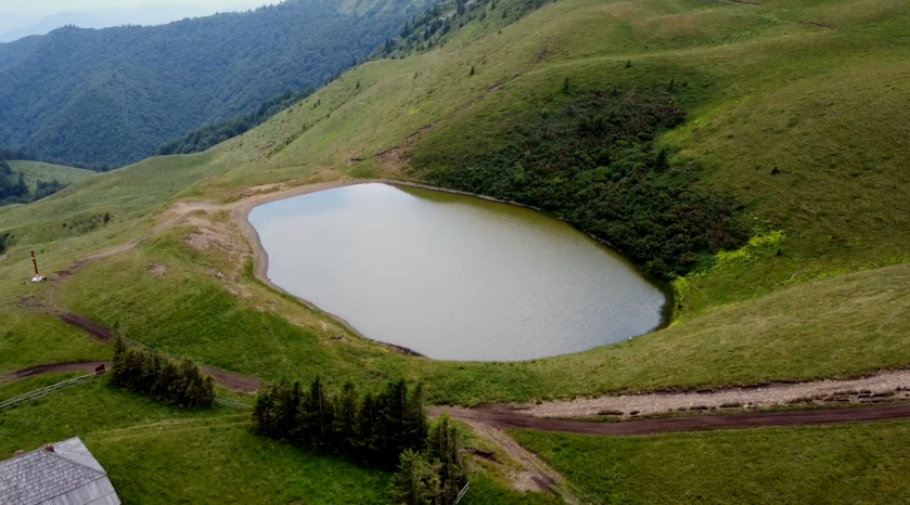 Lacul Vulturilor sau Lacul Fara Fund